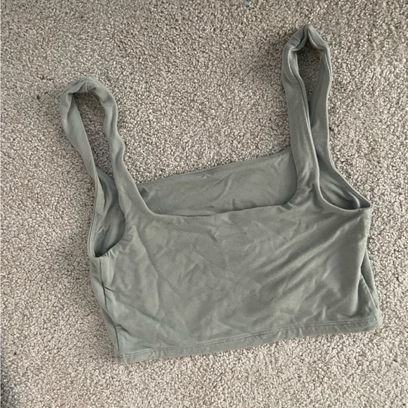ARITZIA GRAY CROPPED BRA TOP - Picture 2 of 2